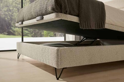 canapé-con-pata-alta